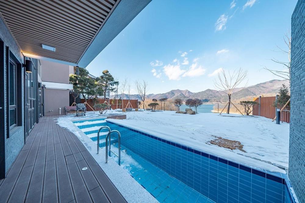 Hotel Jecheon The Shine Cheongpung Zimmer foto