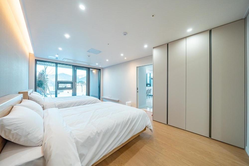 Hotel Jecheon The Shine Cheongpung Zimmer foto