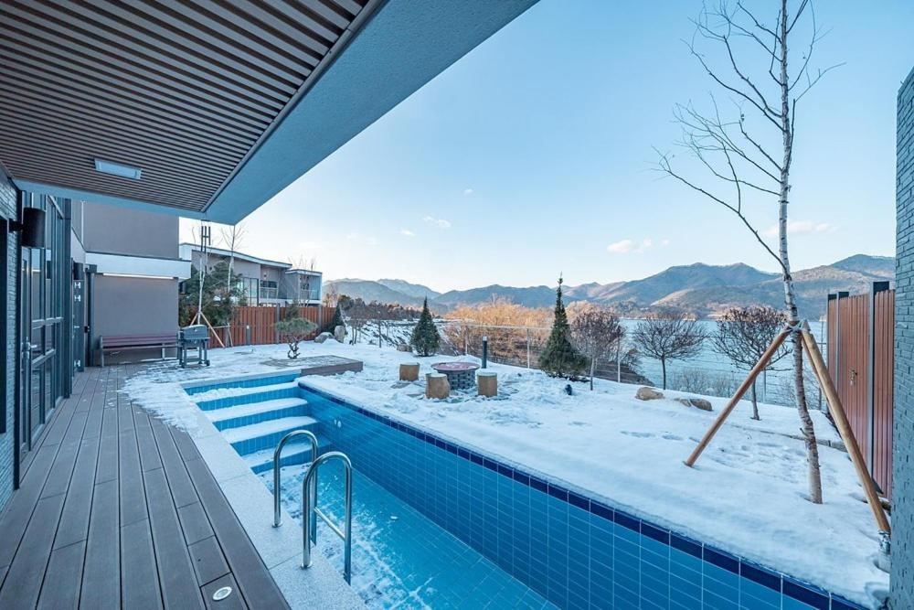 Hotel Jecheon The Shine Cheongpung Zimmer foto