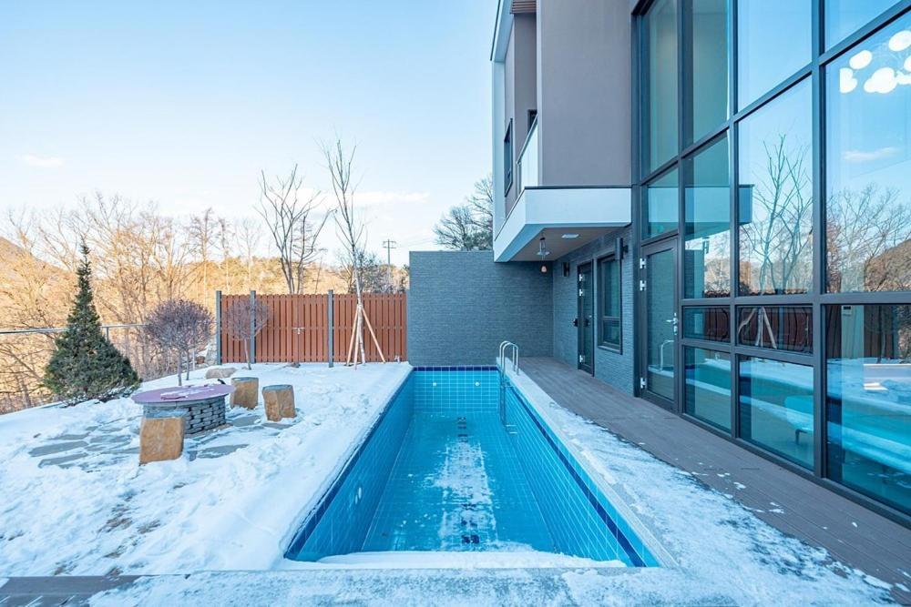 Hotel Jecheon The Shine Cheongpung Zimmer foto