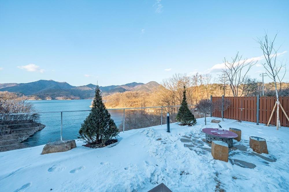 Hotel Jecheon The Shine Cheongpung Zimmer foto