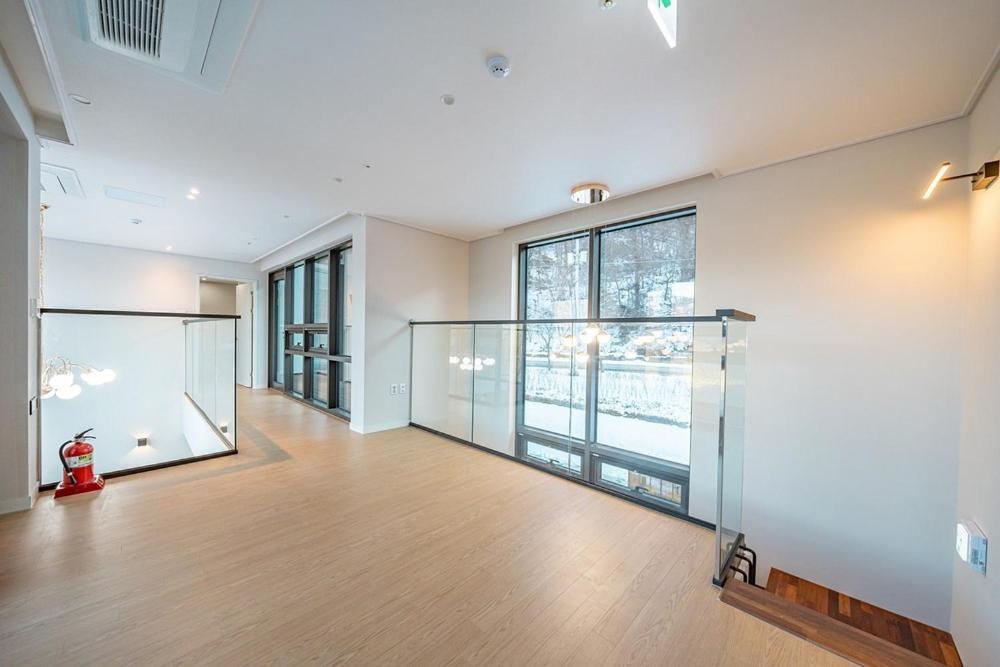 Hotel Jecheon The Shine Cheongpung Zimmer foto